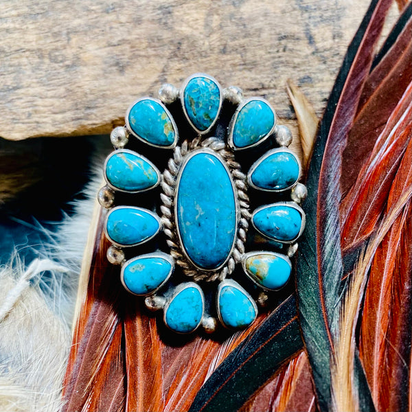 Cluster Ring In Kingman Turquoise, Linkin, Navajo.
