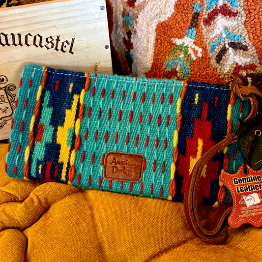 American Darling Clutch // Style A