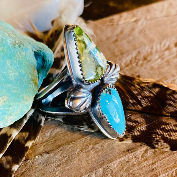 Double Turquoise Repoussé Ring // Size 7.5