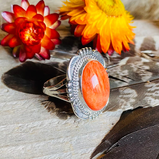 Wilburt Denetdale Orange Spiny Oyster Ring // Size 7.5 // Navajo