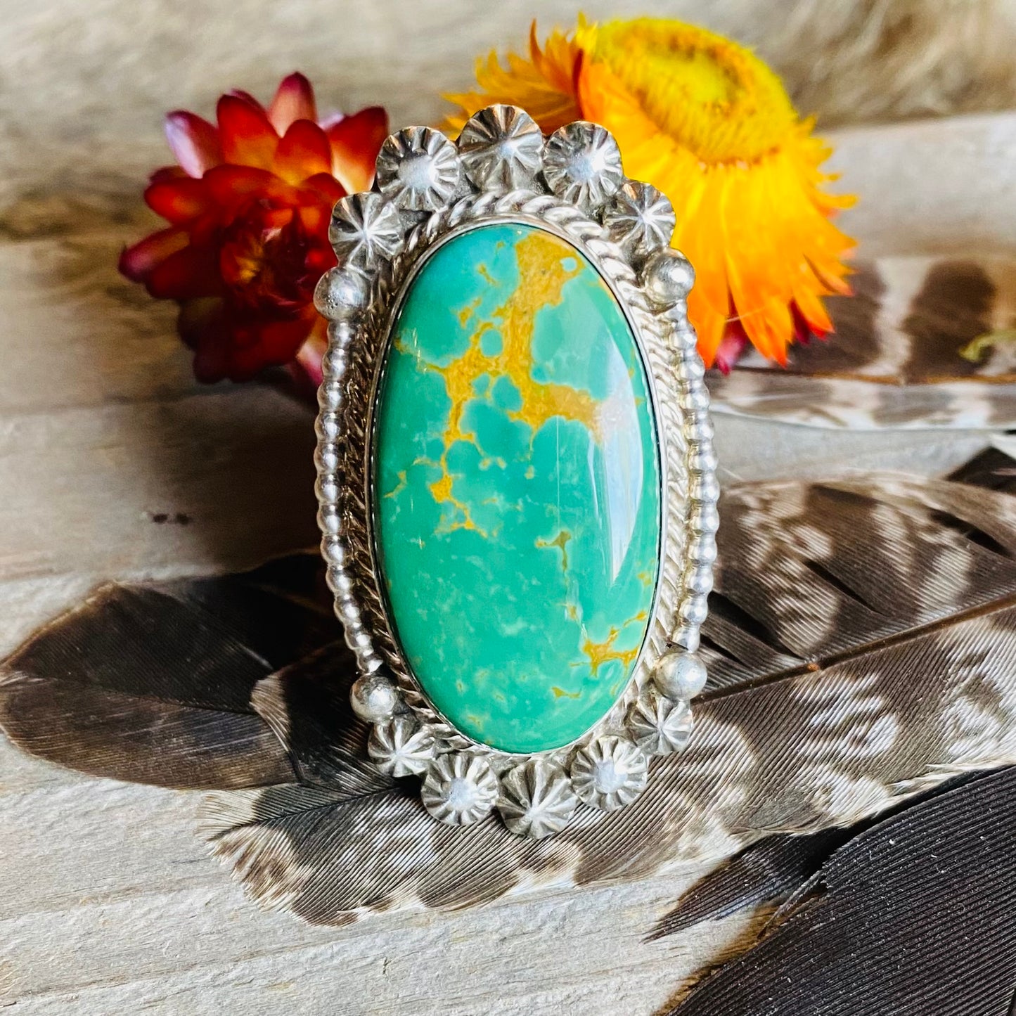 Kathy Yazzi Green Kingman Turquoise Ring // Size 8 // Navajo